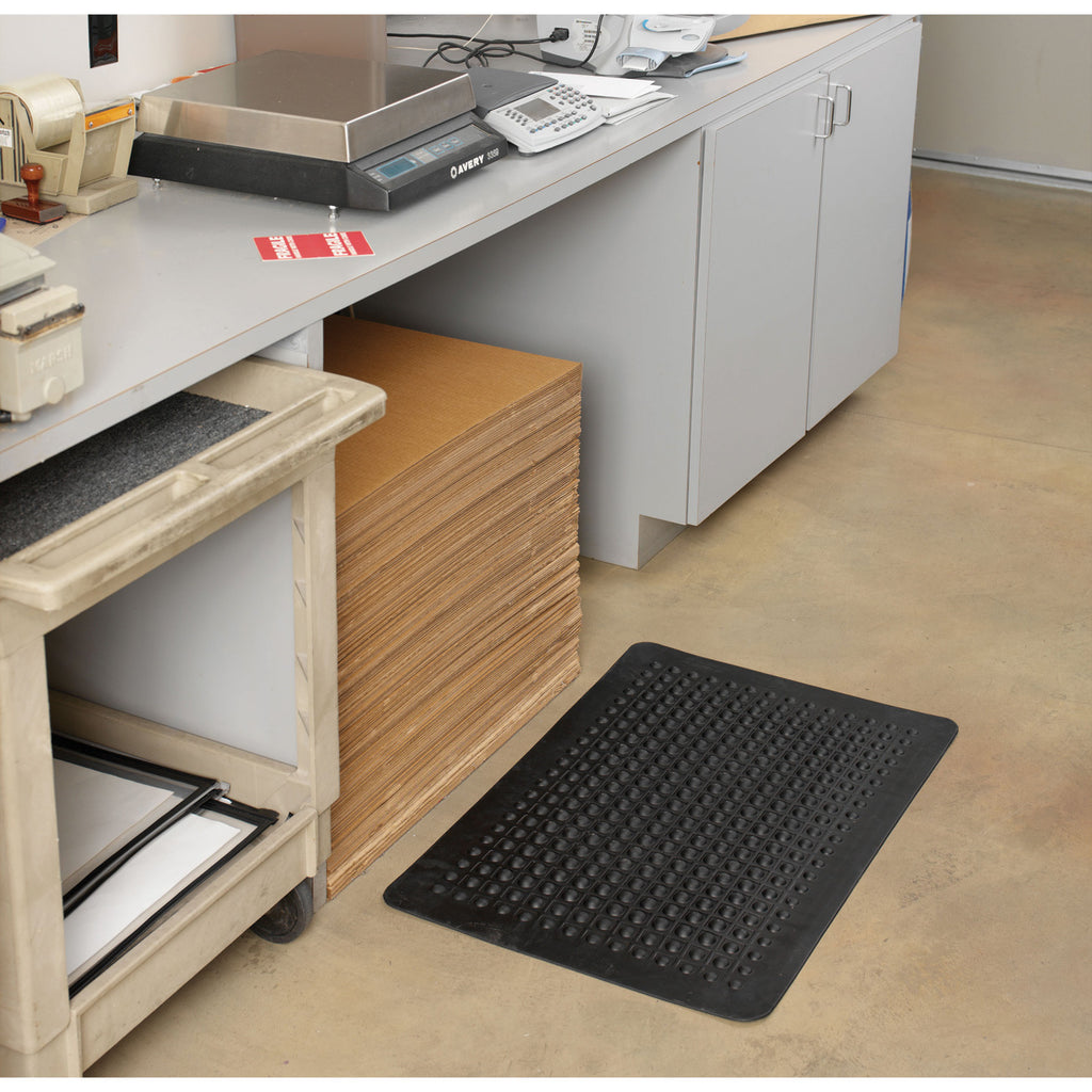 Genuine Joe Flex Step Rubber Anti-Fatigue Mats