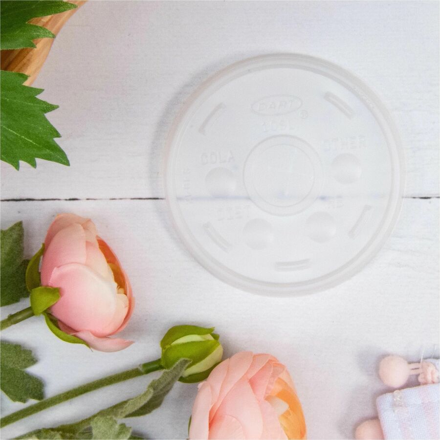 Dart 10 oz HIPS Plastic Straw-Slotted Lid - Translucent