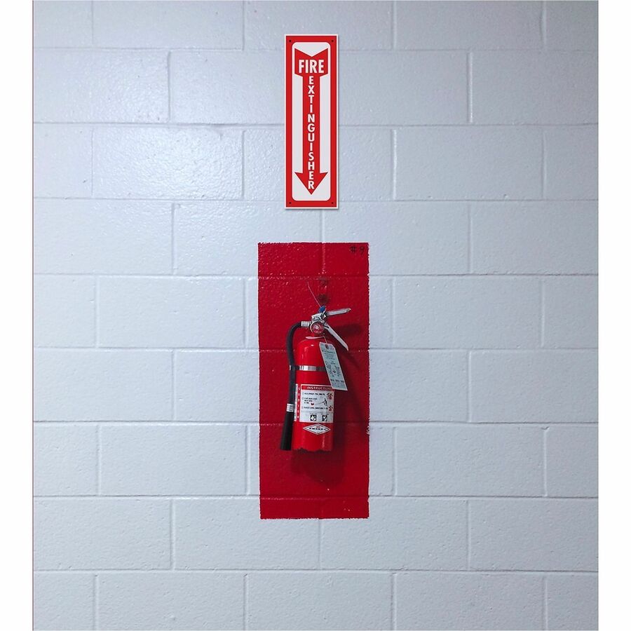COSCO Fire Extinguisher Sign