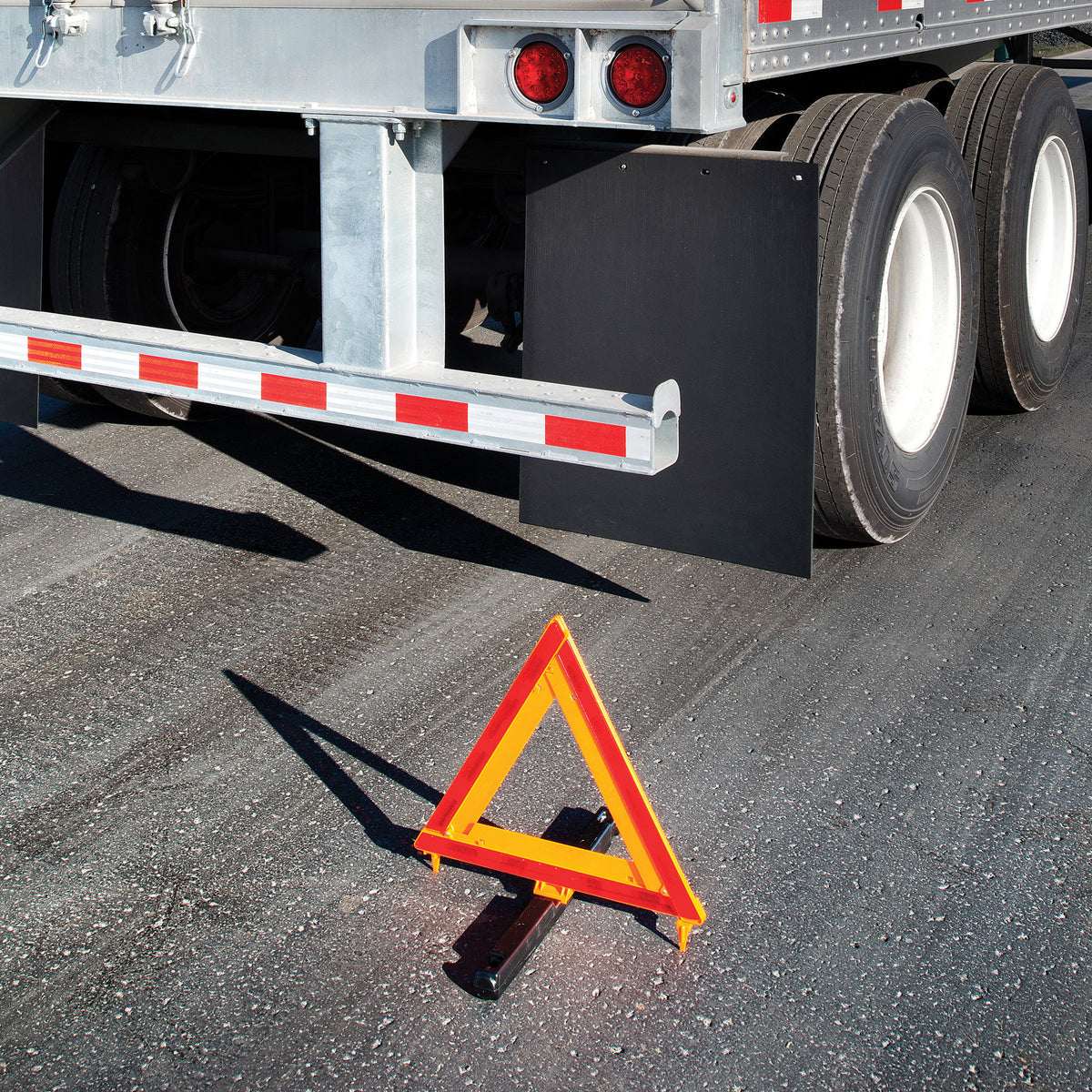 Deflecto Emergency Warning Triangle Kit