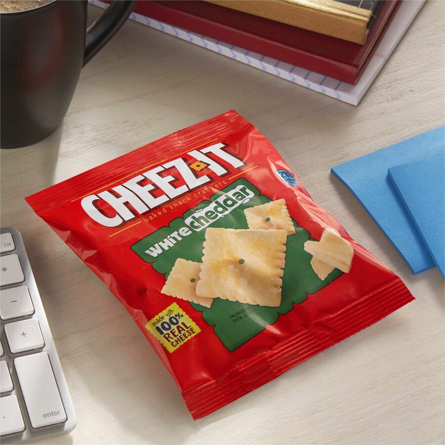 Cheez-It Cheez-It White Cheddar Baked Crackers
