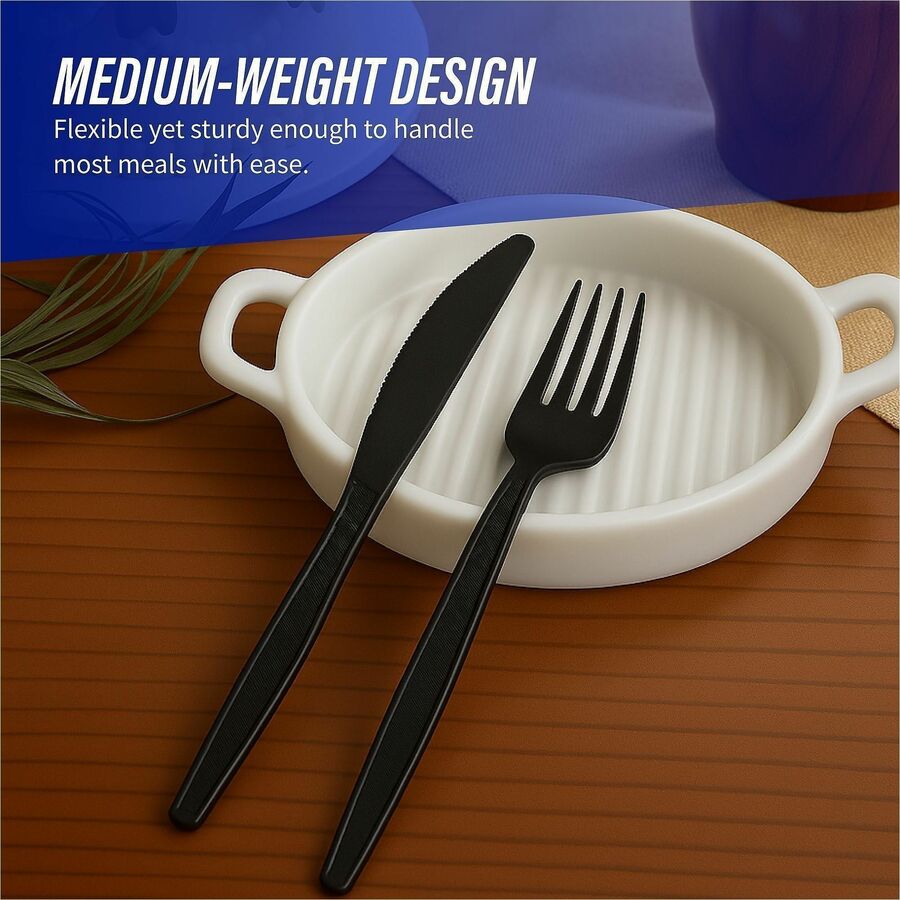 Genuine Joe Medium-Heavyweight Plastic Knife