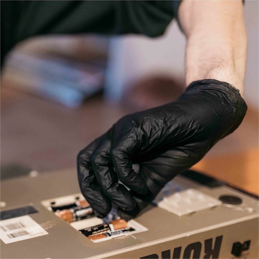GlovePlus Black Nitrile Industrial Latex Free Disposable Gloves (Case of 1000)