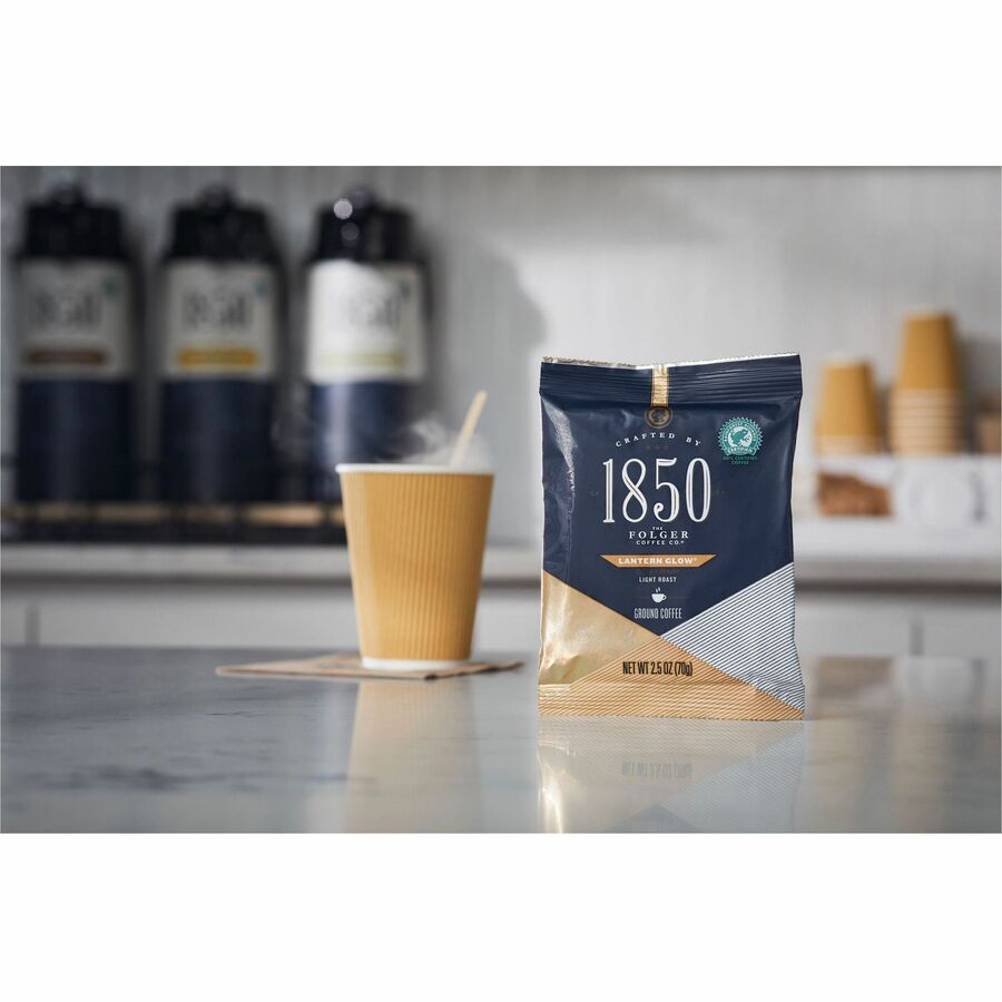 1850 Ground Lantern Glow Coffee