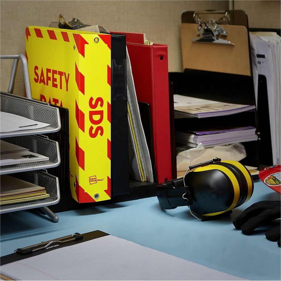 Avery® UltraDuty 3" SDS Binder with Chain