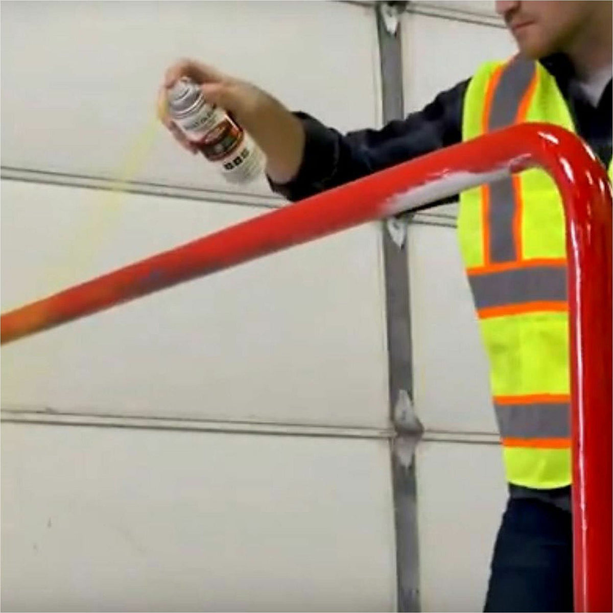 Industrial Choice Enamel Spray Paint