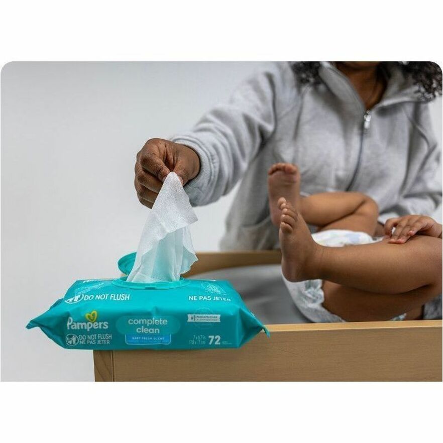 Pampers Complete Clean Cleaning Wipe