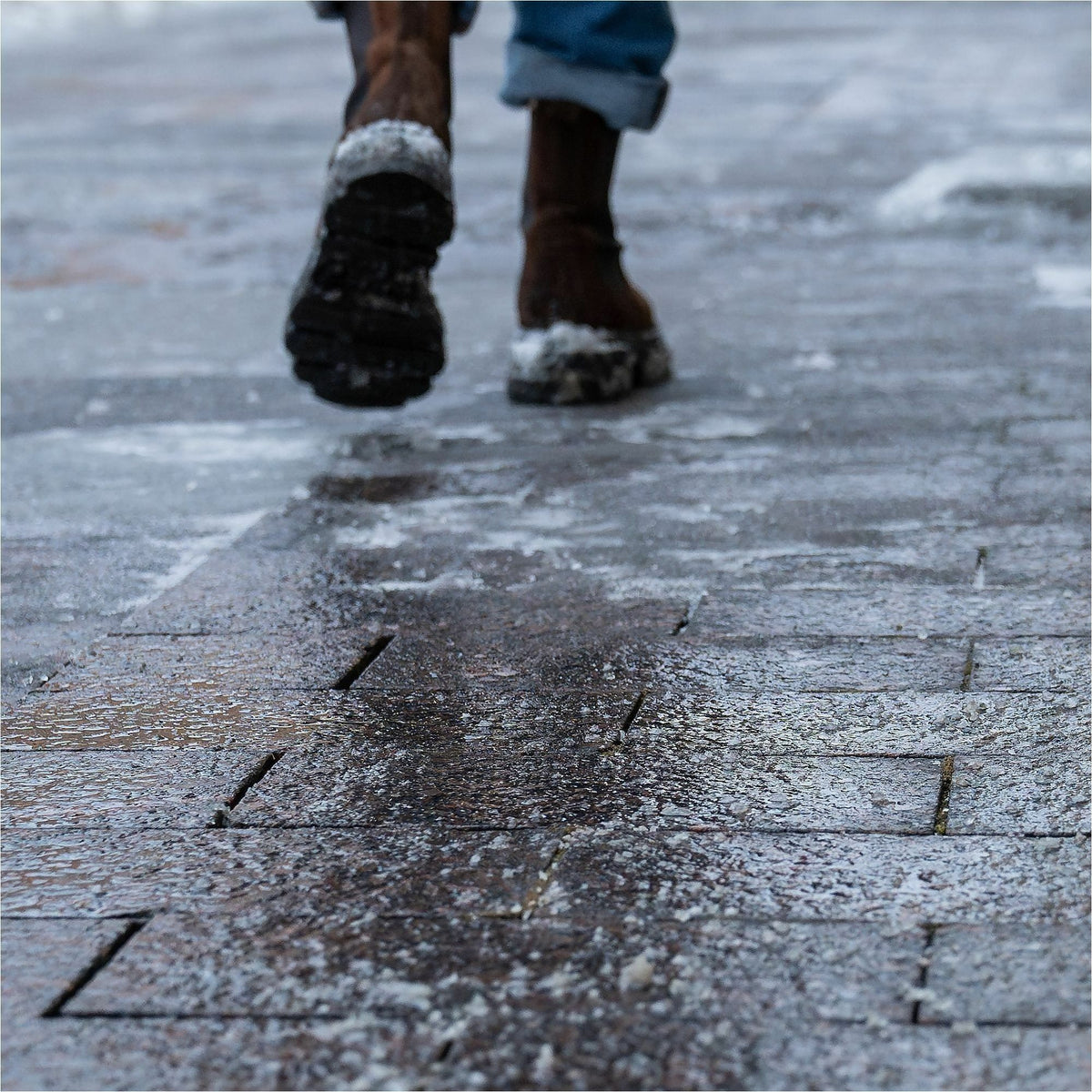 Zep Commercial Super D-Ice All-Temperature Ice Melt