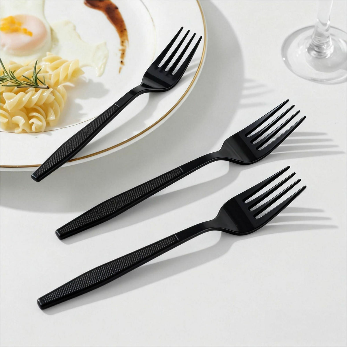 Genuine Joe Heavy-Weight Polypropylene Cutlery
