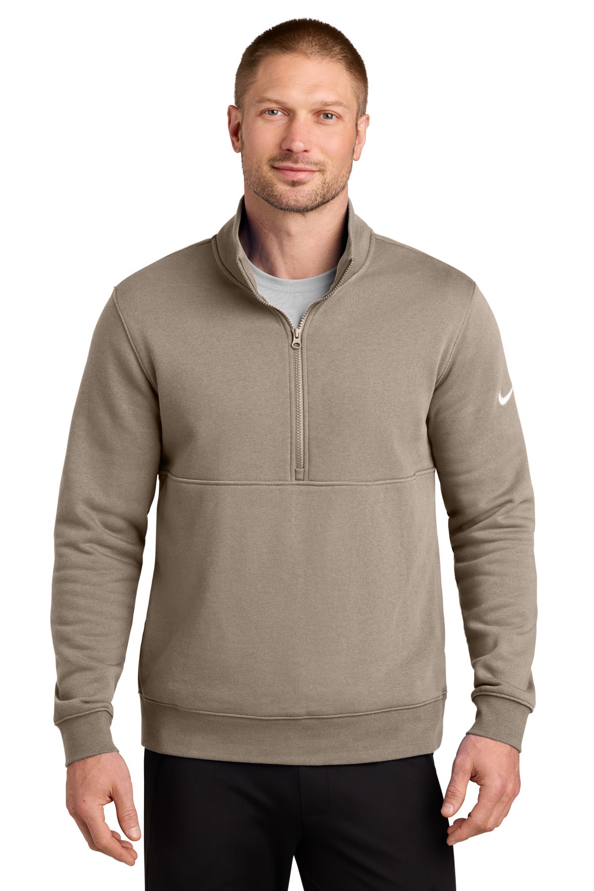 Nike Club Fleece Sleeve Swoosh 1/2-Zip – Khaki