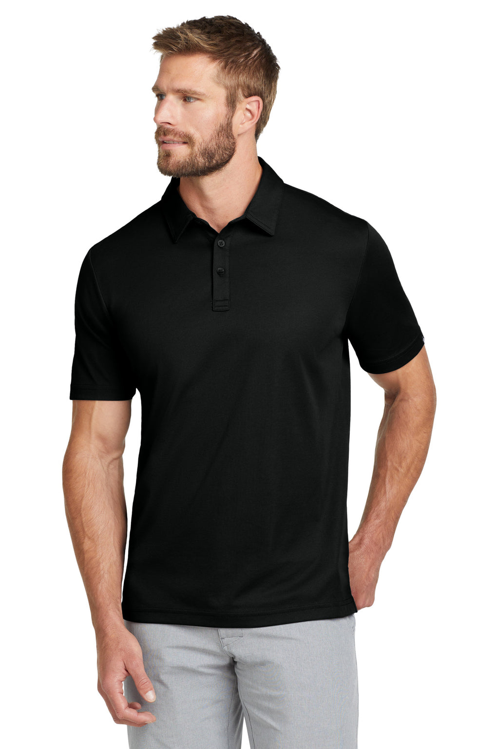 TravisMathew Oceanside Solid Polo – Black – front